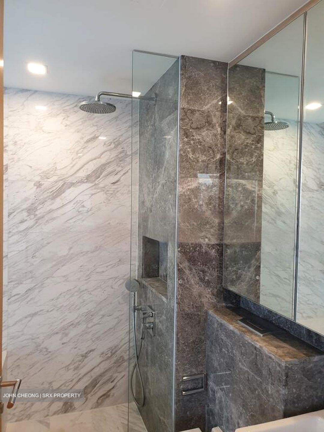 The Peak @ Cairnhill II (D9), Apartment #442505211